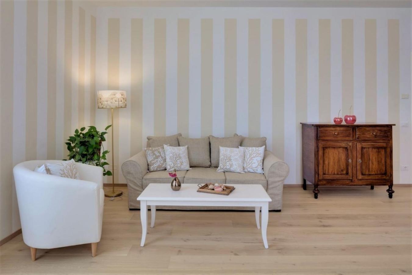 Rambaldi Apartments In Casa Nr 6 With Shared Terrace باردولينو المظهر الخارجي الصورة