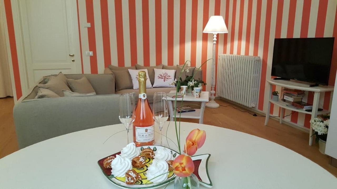 Rambaldi Apartments In Casa Nr 6 With Shared Terrace باردولينو المظهر الخارجي الصورة